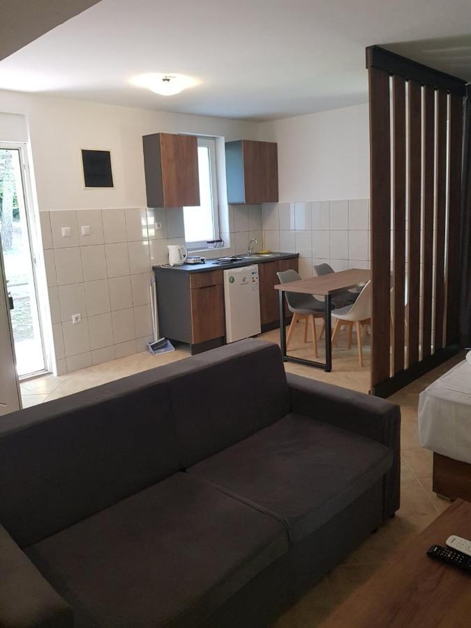 Fuk-Tak'S Bungalow Dojran Ngoại thất bức ảnh